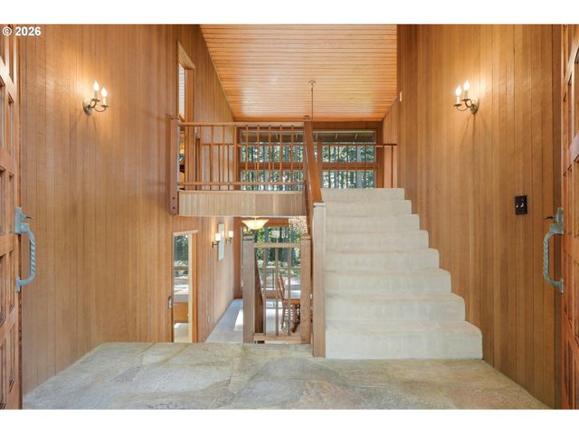 22685 Sw MOUNTAIN CREEK Rd, Sherwood, OR 97140