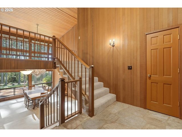 22685 Sw MOUNTAIN CREEK Rd, Sherwood, OR 97140