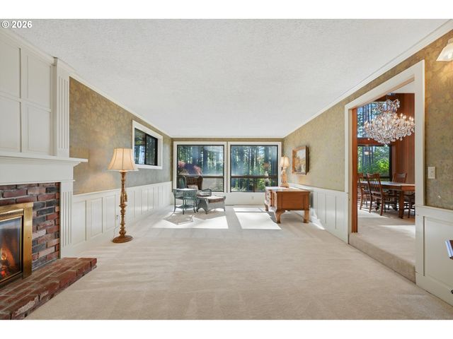 22685 Sw MOUNTAIN CREEK Rd, Sherwood, OR 97140