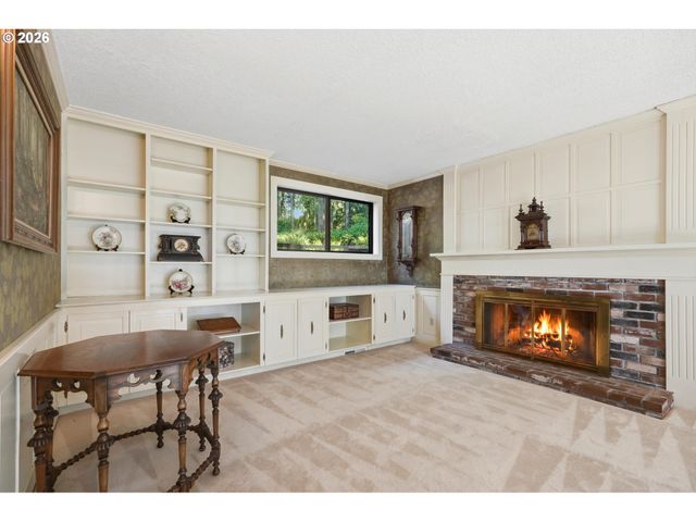 22685 Sw MOUNTAIN CREEK Rd, Sherwood, OR 97140