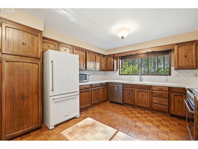 22685 Sw MOUNTAIN CREEK Rd, Sherwood, OR 97140