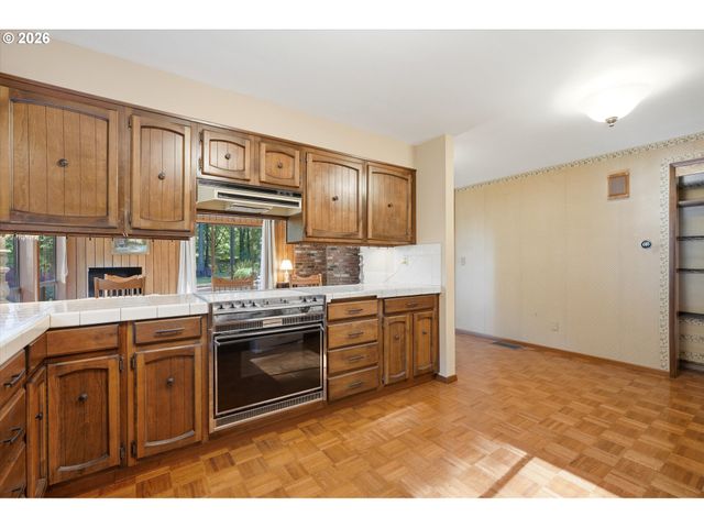 22685 Sw MOUNTAIN CREEK Rd, Sherwood, OR 97140