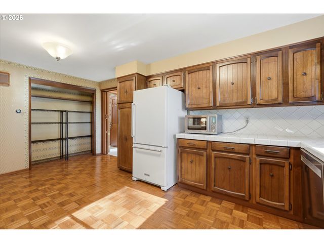 22685 Sw MOUNTAIN CREEK Rd, Sherwood, OR 97140