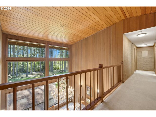 22685 Sw MOUNTAIN CREEK Rd, Sherwood, OR 97140