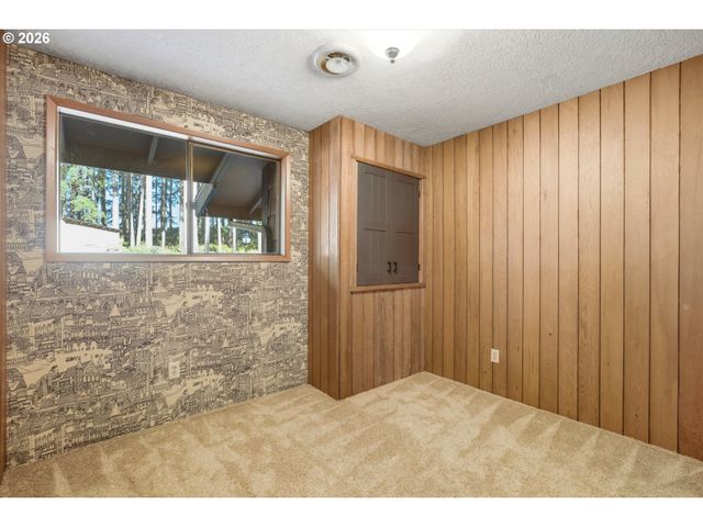 22685 Sw MOUNTAIN CREEK Rd, Sherwood, OR 97140