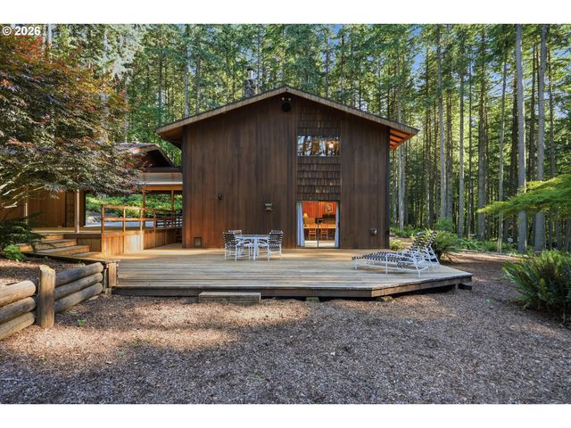 22685 Sw MOUNTAIN CREEK Rd, Sherwood, OR 97140
