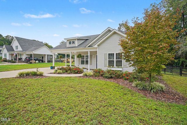 213 Massengill Street, Four Oaks, NC 27524