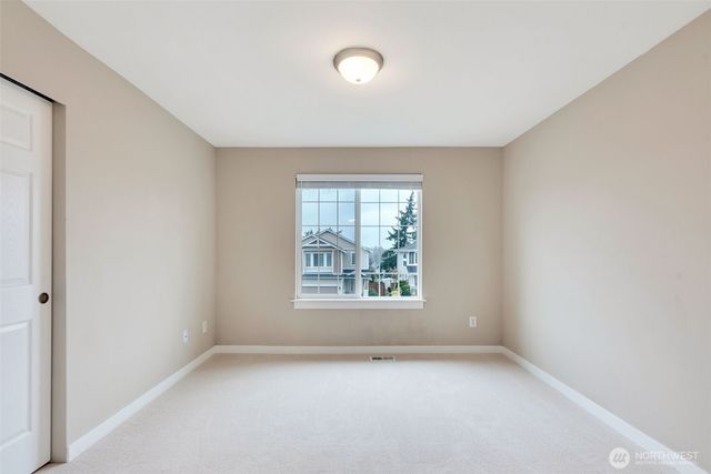 2991 S 296th Street, Federal Way, WA 98003