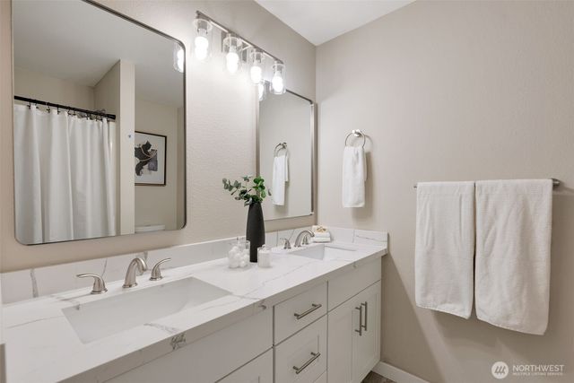 2991 S 296th Street, Federal Way, WA 98003