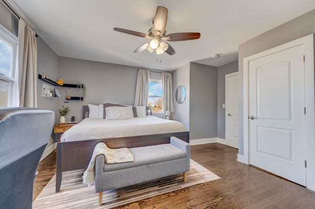 501 S 9th Avenue, Maywood, IL 60153