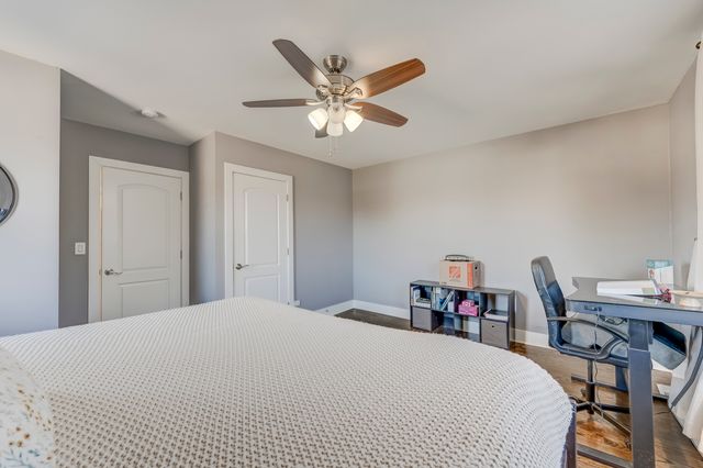 501 S 9th Avenue, Maywood, IL 60153