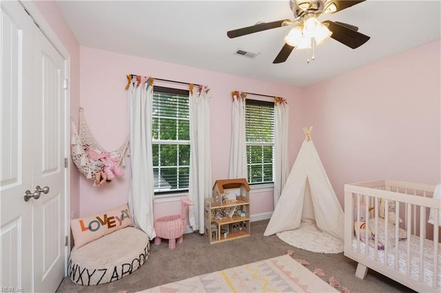 112 Lavergne LN, Virginia Beach, VA 23454