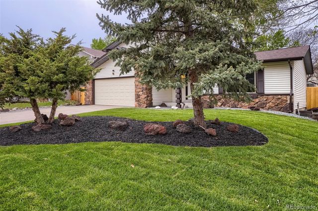 3752 S Mission Parkway, Aurora, CO 80013