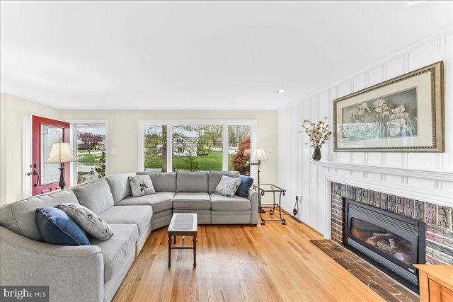 1154 SYLVAN RD, West Chester, PA 19382