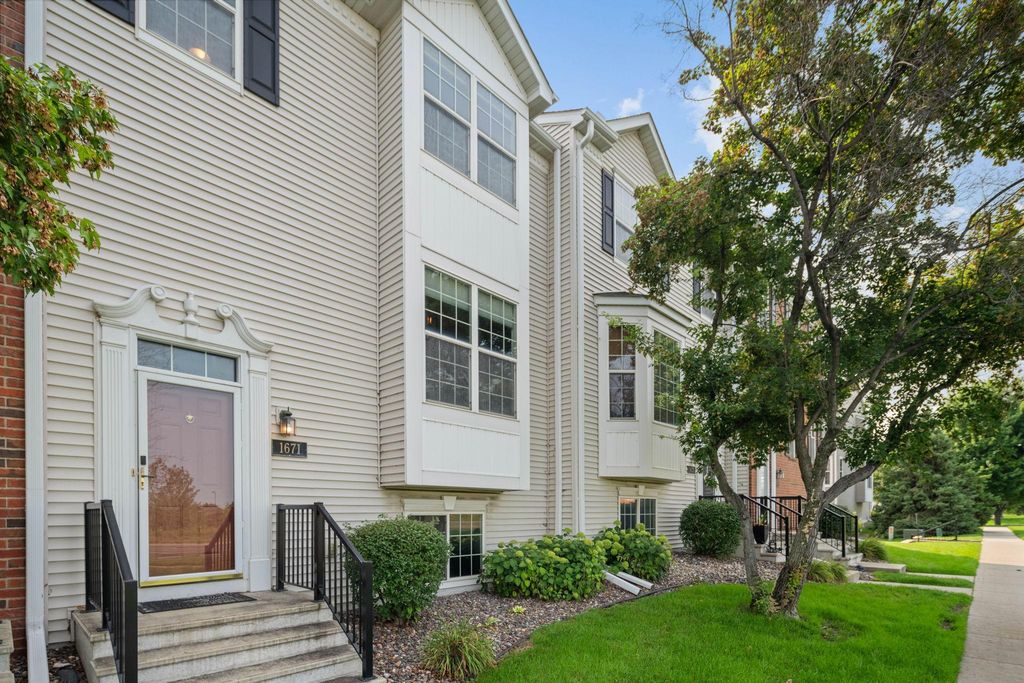 1671 Crossings Boulevard, Shakopee, MN 55379 — photo 2