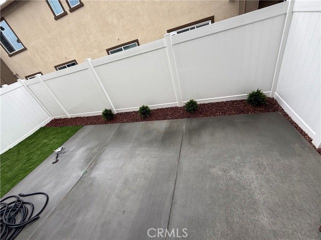 32741 Manhattan Avenue, Winchester, CA 92596