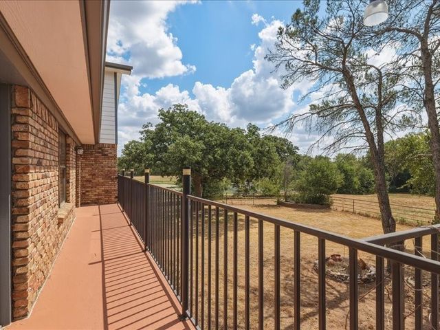 3604 Conveyor Drive, Burleson, TX 76028