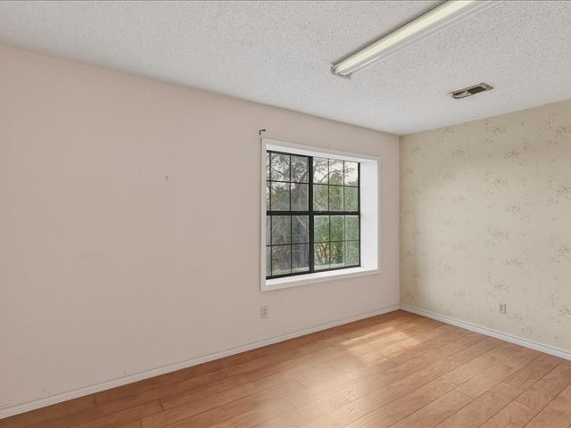 3604 Conveyor Drive, Burleson, TX 76028