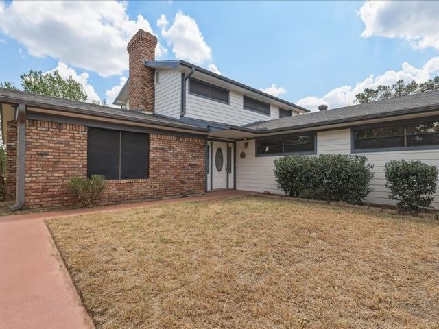 3604 Conveyor Drive, Burleson, TX 76028