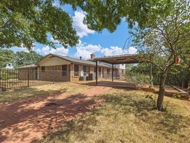 3604 Conveyor Drive, Burleson, TX 76028