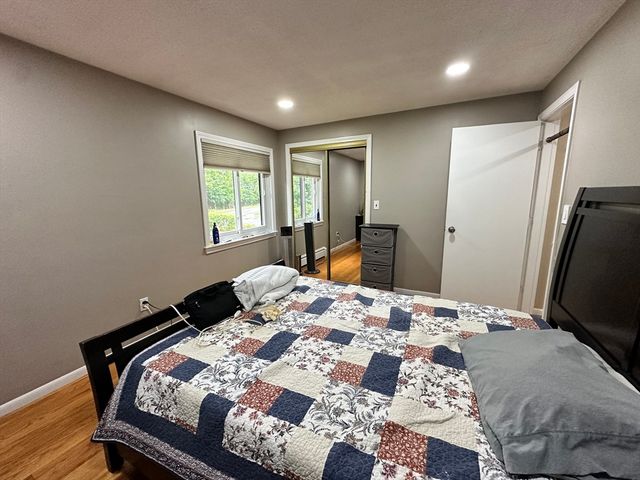 5 Hallmark Gardens 6, Burlington, MA 01803