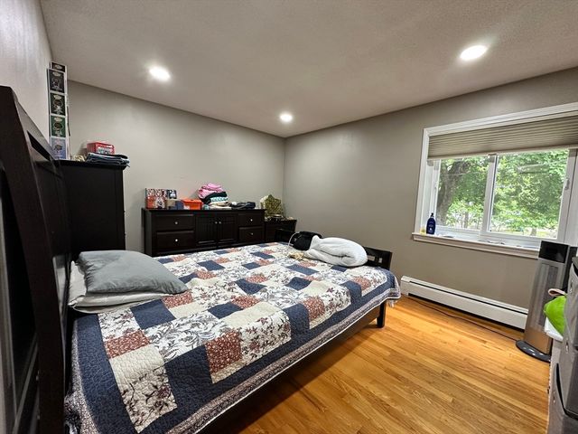 5 Hallmark Gardens 6, Burlington, MA 01803