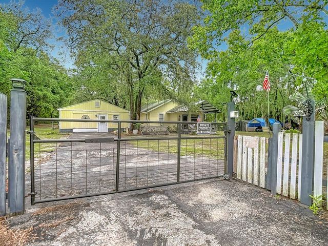 11705 MARY LOU DRIVE, Hudson, FL 34669