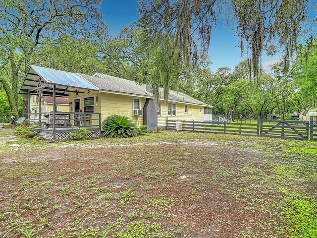 11705 MARY LOU DRIVE, Hudson, FL 34669