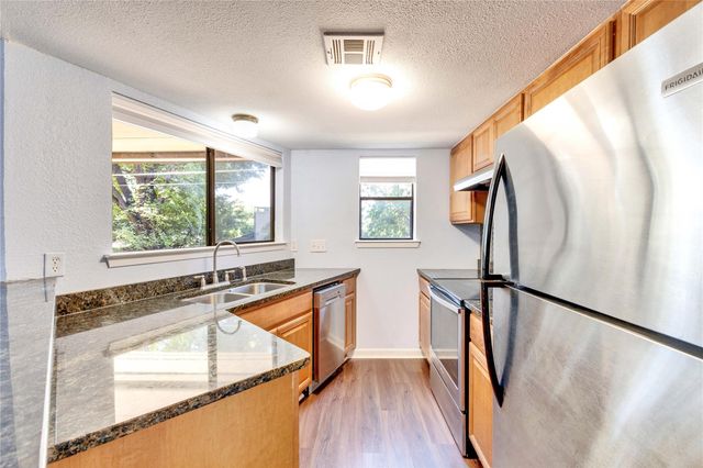 2500 Burleson RD 703, Austin, TX 78741