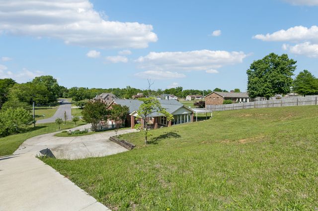 920 Kelly June Dr, Mount Juliet, TN 37122