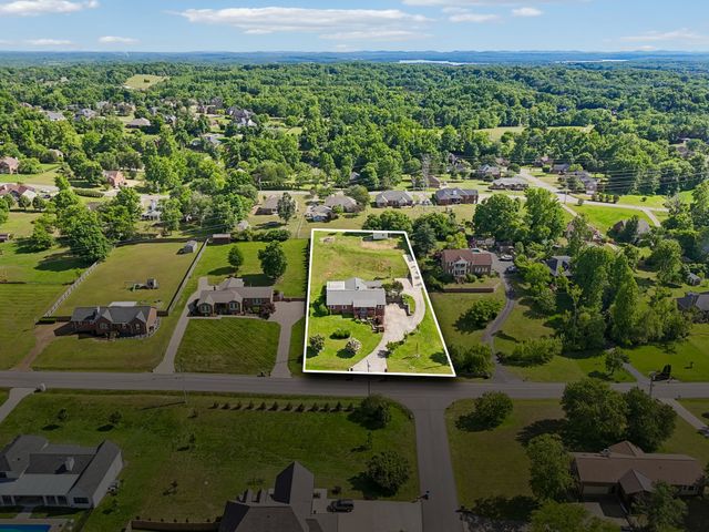 920 Kelly June Dr, Mount Juliet, TN 37122