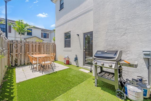1622 SW 28TH Court, Fort Lauderdale, FL 33315