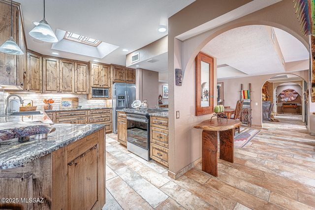 1118 W Circulo Del Sur, Green Valley, AZ 85614