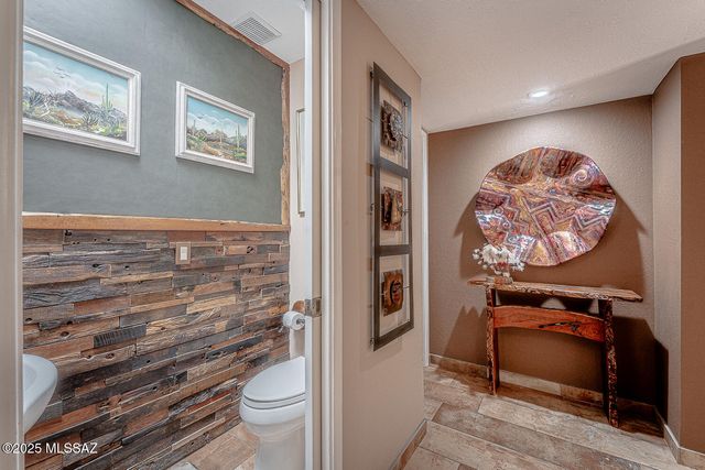 1118 W Circulo Del Sur, Green Valley, AZ 85614