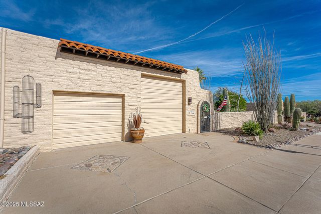 1118 W Circulo Del Sur, Green Valley, AZ 85614