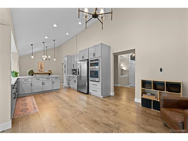 7765 S Madison Cir, Centennial, CO 80122