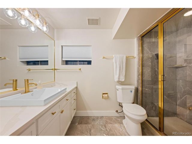 7765 S Madison Cir, Centennial, CO 80122