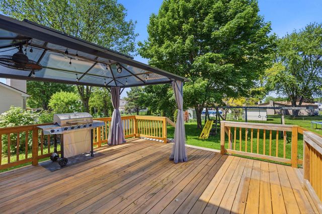 51613 Sass Road, Chesterfield, MI 48047