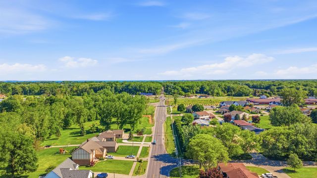 51613 Sass Road, Chesterfield, MI 48047