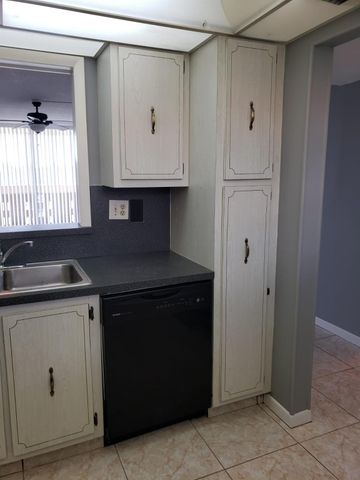 406 NW 68th Avenue 511, Plantation, FL 33317