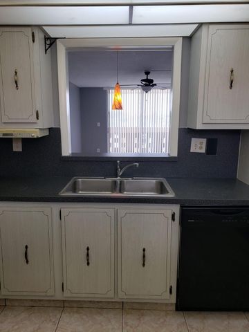 406 NW 68th Avenue 511, Plantation, FL 33317