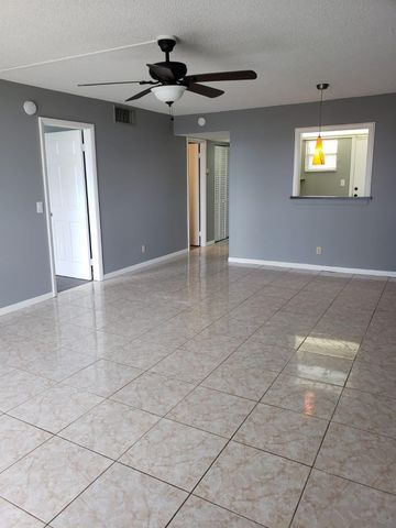 406 NW 68th Avenue 511, Plantation, FL 33317