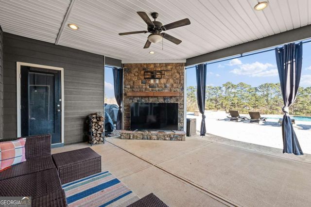 1515 Pleasant Ridge Road, Carrollton, GA 30117