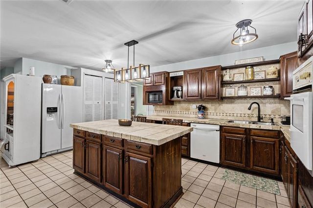 112 Fairlane Drive, Satsuma, AL 36572