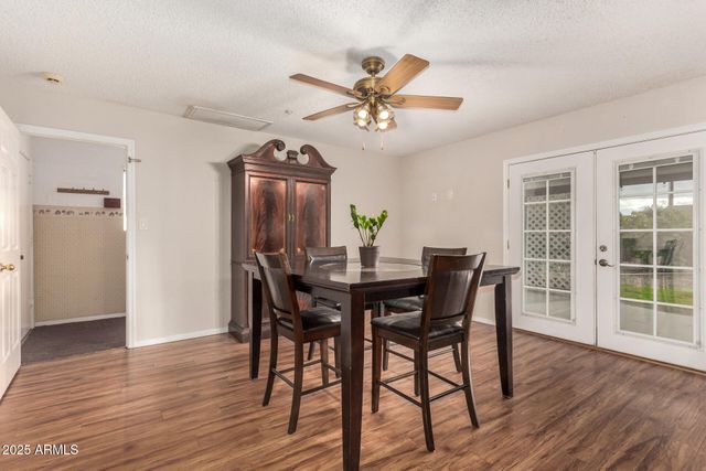 3325 E CARMEL Avenue, Mesa, AZ 85204