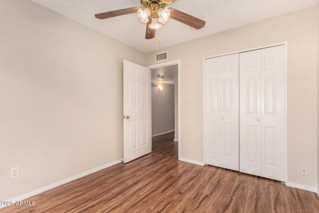 3325 E CARMEL Avenue, Mesa, AZ 85204