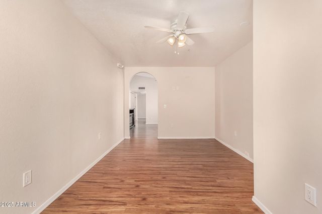 3325 E CARMEL Avenue, Mesa, AZ 85204