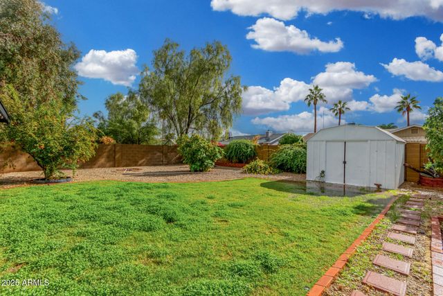 3325 E CARMEL Avenue, Mesa, AZ 85204