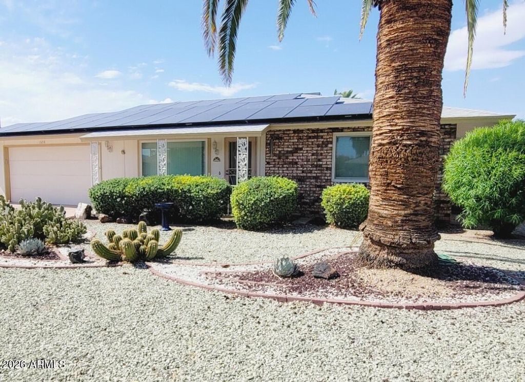 Image 11 of property listing at 13218 W LA TERRAZA Drive, Sun City West, AZ 85375