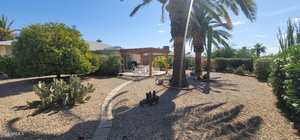 Image 52 of property listing at 13218 W LA TERRAZA Drive, Sun City West, AZ 85375